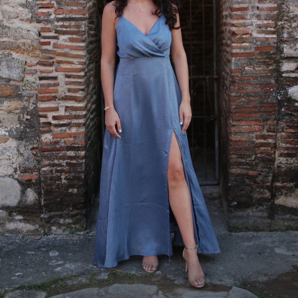 Lulu’s Blue Dress for Weddings, Bridesmaids, etc. Size Medium